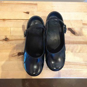 Women's Marcelle Black Cabrio size 36 822020202